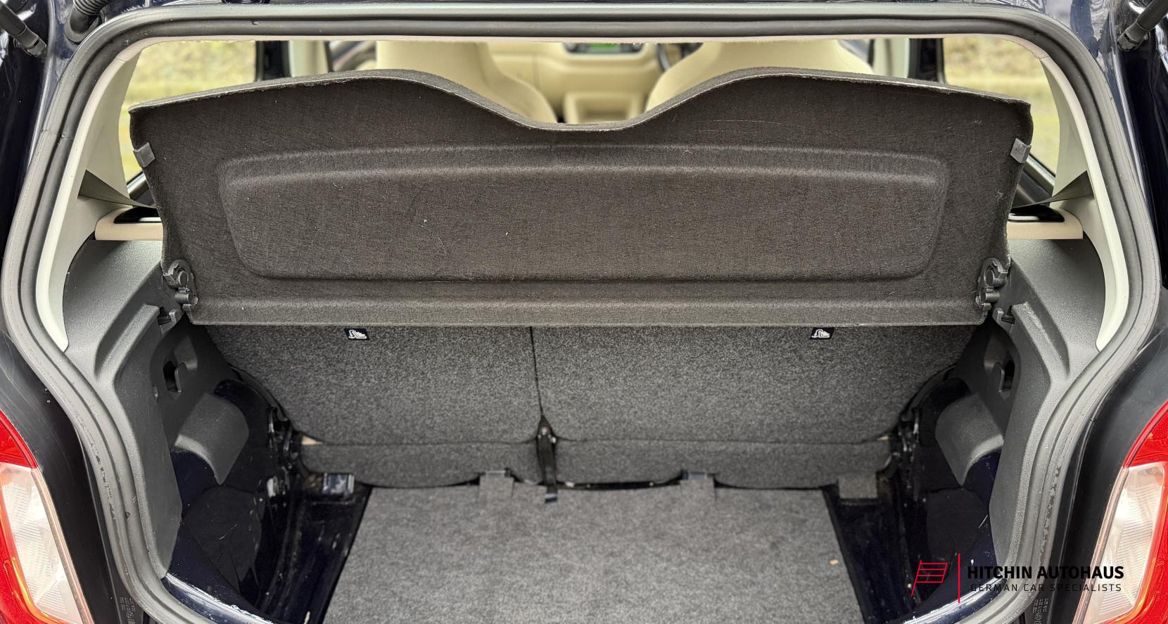 Skoda Citigo 1.0 MPI Elegance Hatchback 5dr Petrol ASG Euro 5 (75 ps)