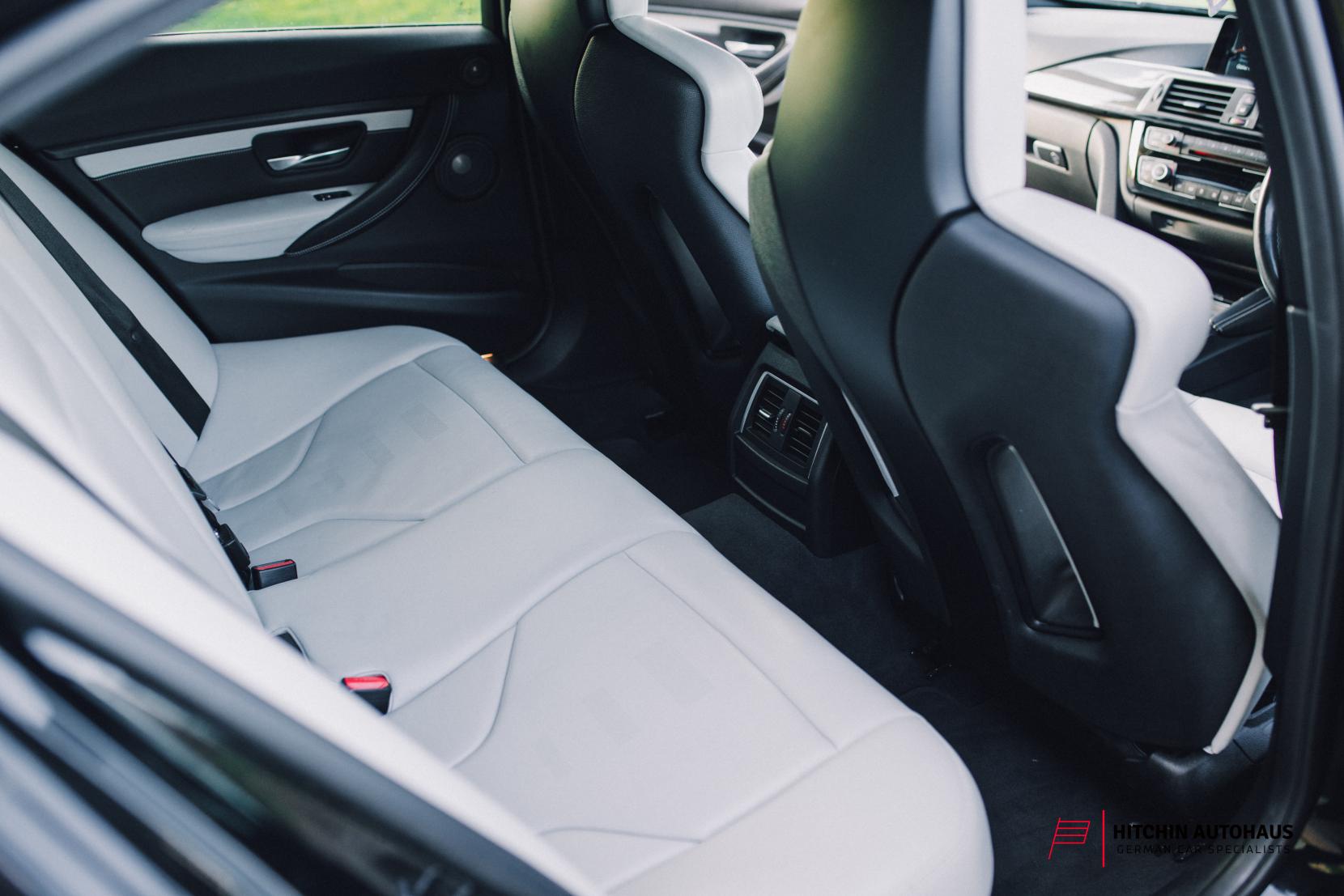 BMW M3 3.0 BiTurbo Competition Saloon 4dr Petrol DCT Euro 6 (s/s) (450 ps)