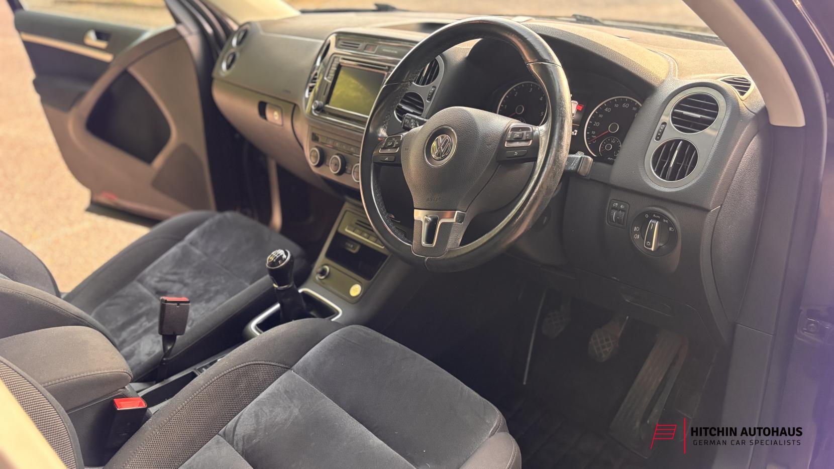 Volkswagen Tiguan 2.0 TDI BlueMotion Tech Match Edition SUV 5dr Diesel Manual 2WD Euro 6 (s/s) (150 ps)