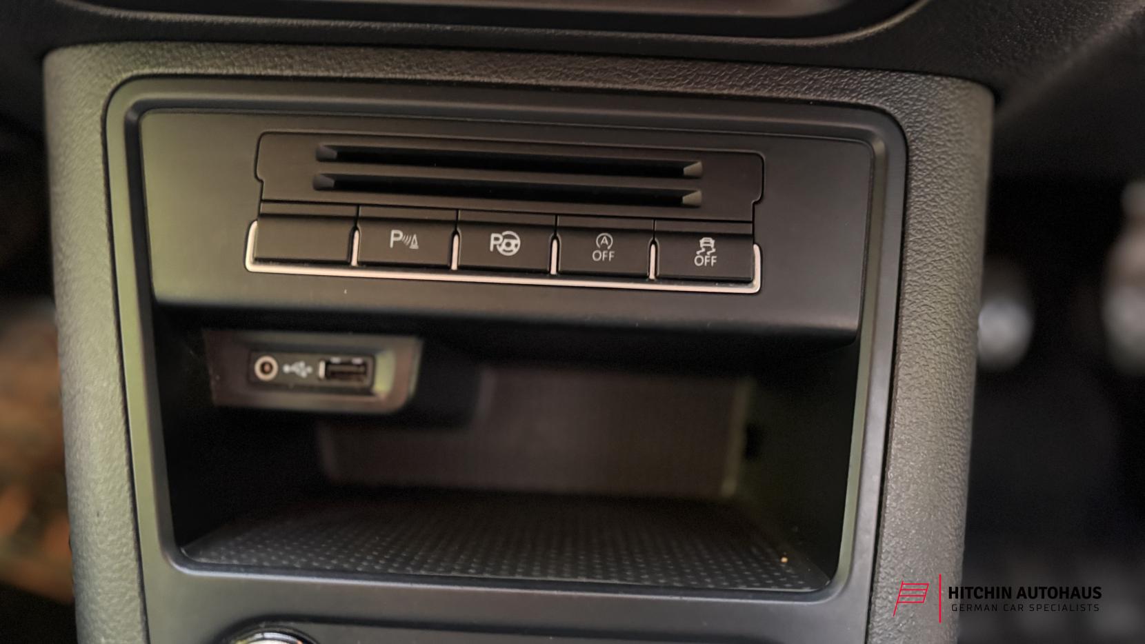 Volkswagen Tiguan 2.0 TDI BlueMotion Tech Match Edition SUV 5dr Diesel Manual 2WD Euro 6 (s/s) (150 ps)