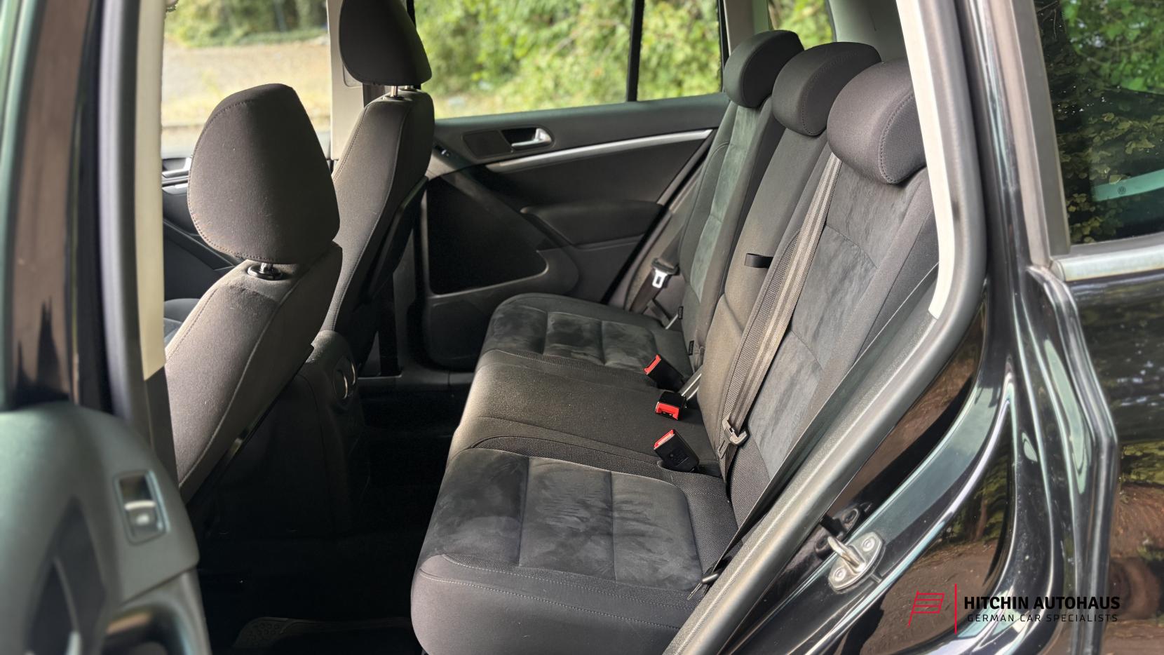 Volkswagen Tiguan 2.0 TDI BlueMotion Tech Match Edition SUV 5dr Diesel Manual 2WD Euro 6 (s/s) (150 ps)