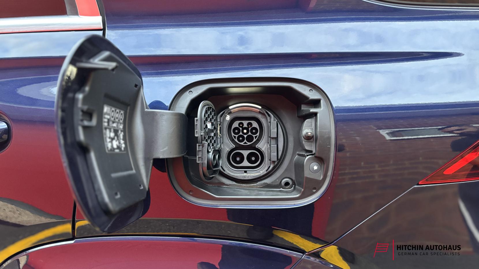 Mercedes-Benz GLE 2.0 GLE350de 31.2kWh AMG Line SUV 5dr Diesel Plug-in Hybrid G-Tronic 4MATIC Euro 6 (s/s) (320 ps)