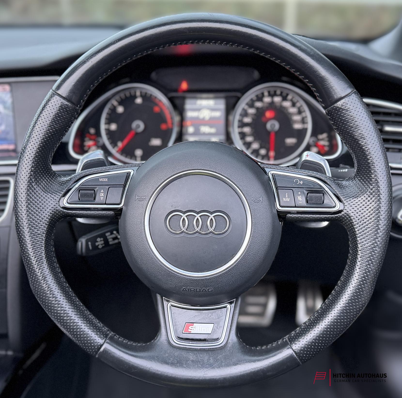 Audi A5 Cabriolet 2.0 TDI S line Special Edition Plus Convertible 2dr Diesel Multitronic Euro 5 (s/s) (177 ps)