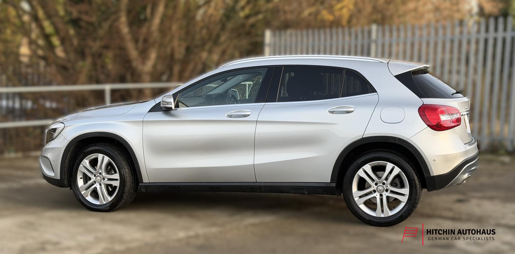Mercedes-Benz GLA 2.1 GLA200d Sport (Executive) SUV 5dr Diesel 7G-DCT Euro 6 (s/s) (136 ps)