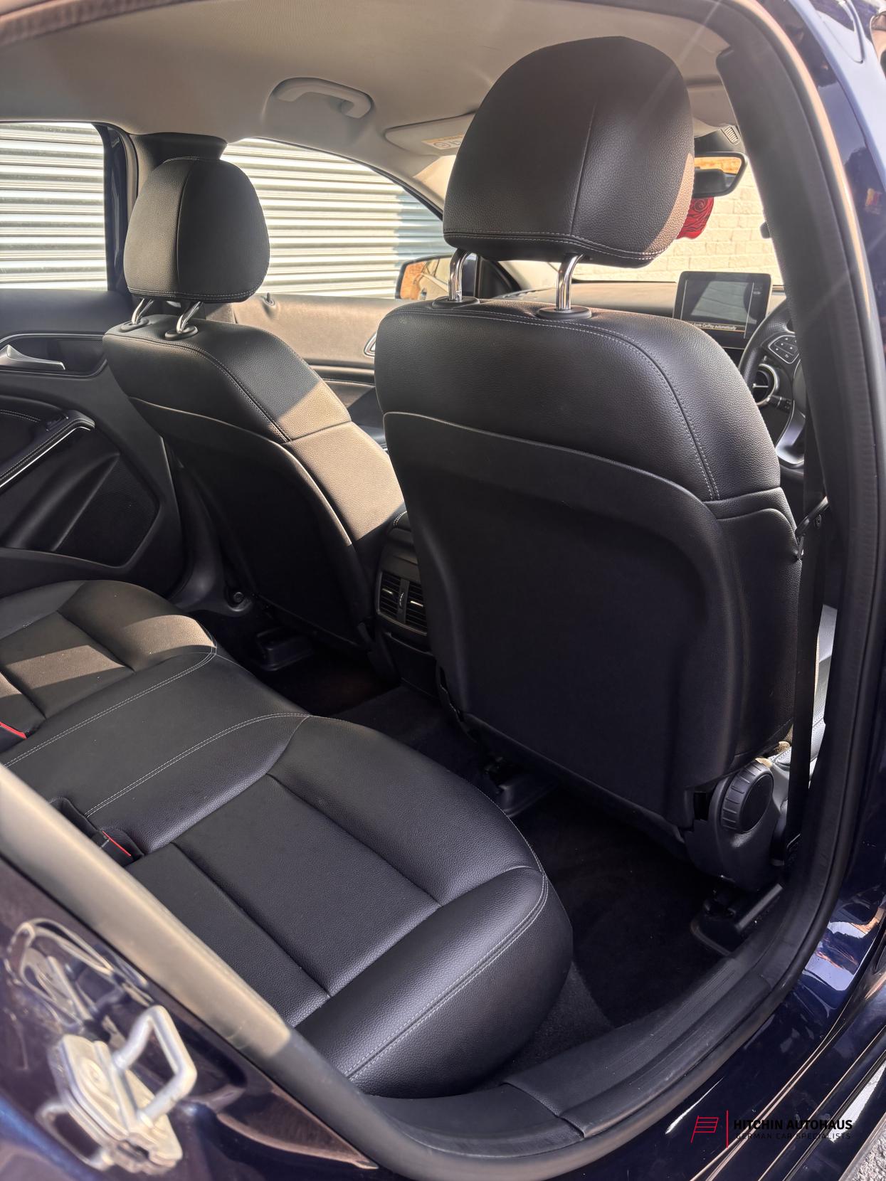 Mercedes-Benz A Class 1.5 A180d Sport (Premium) Hatchback 5dr Diesel 7G-DCT Euro 6 (s/s) (109 ps)