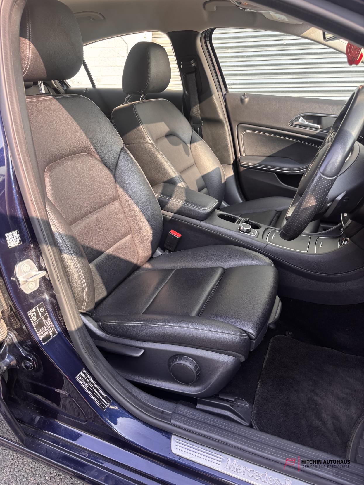 Mercedes-Benz A Class 1.5 A180d Sport (Premium) Hatchback 5dr Diesel 7G-DCT Euro 6 (s/s) (109 ps)