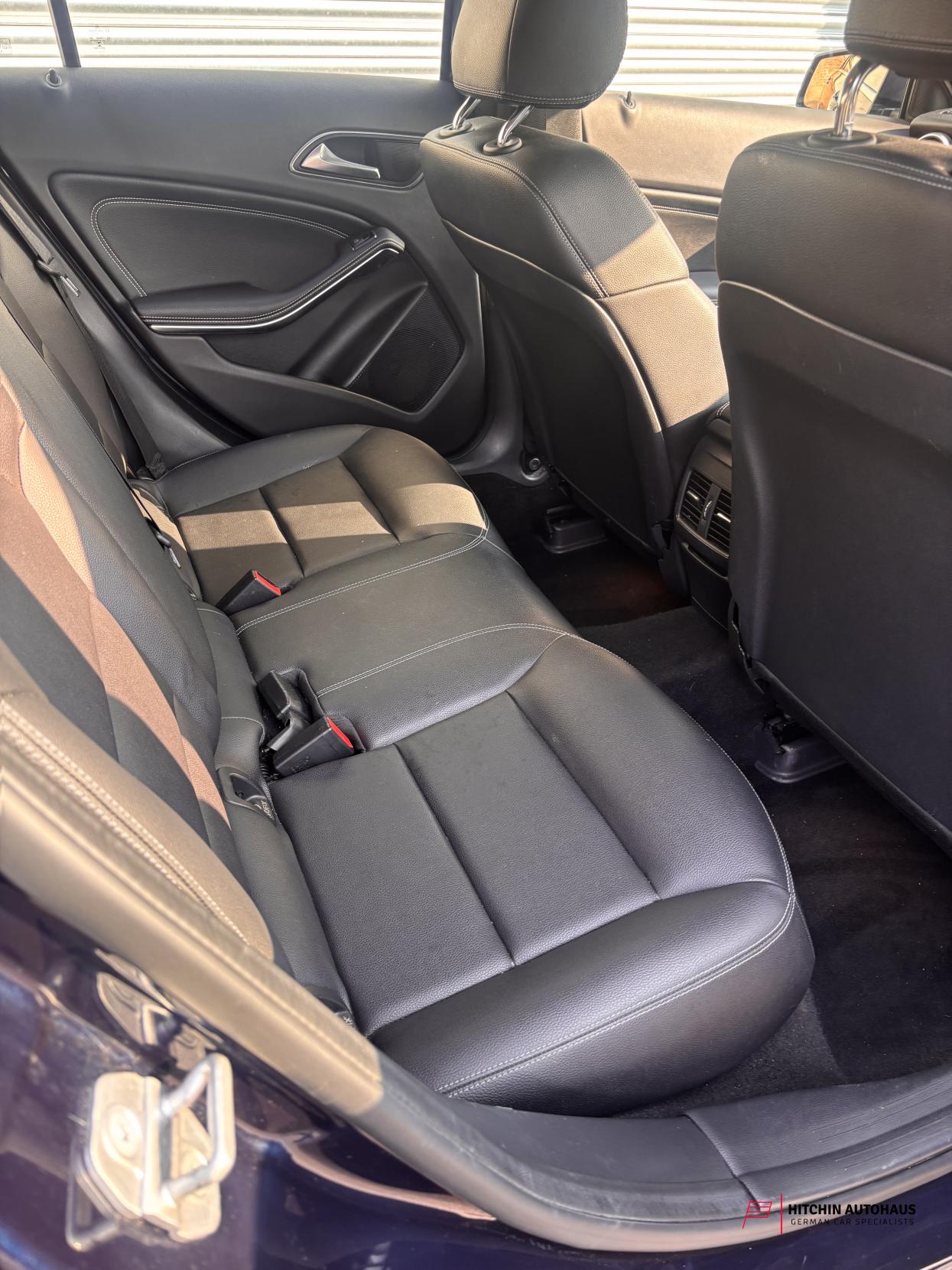 Mercedes-Benz A Class 1.5 A180d Sport (Premium) Hatchback 5dr Diesel 7G-DCT Euro 6 (s/s) (109 ps)