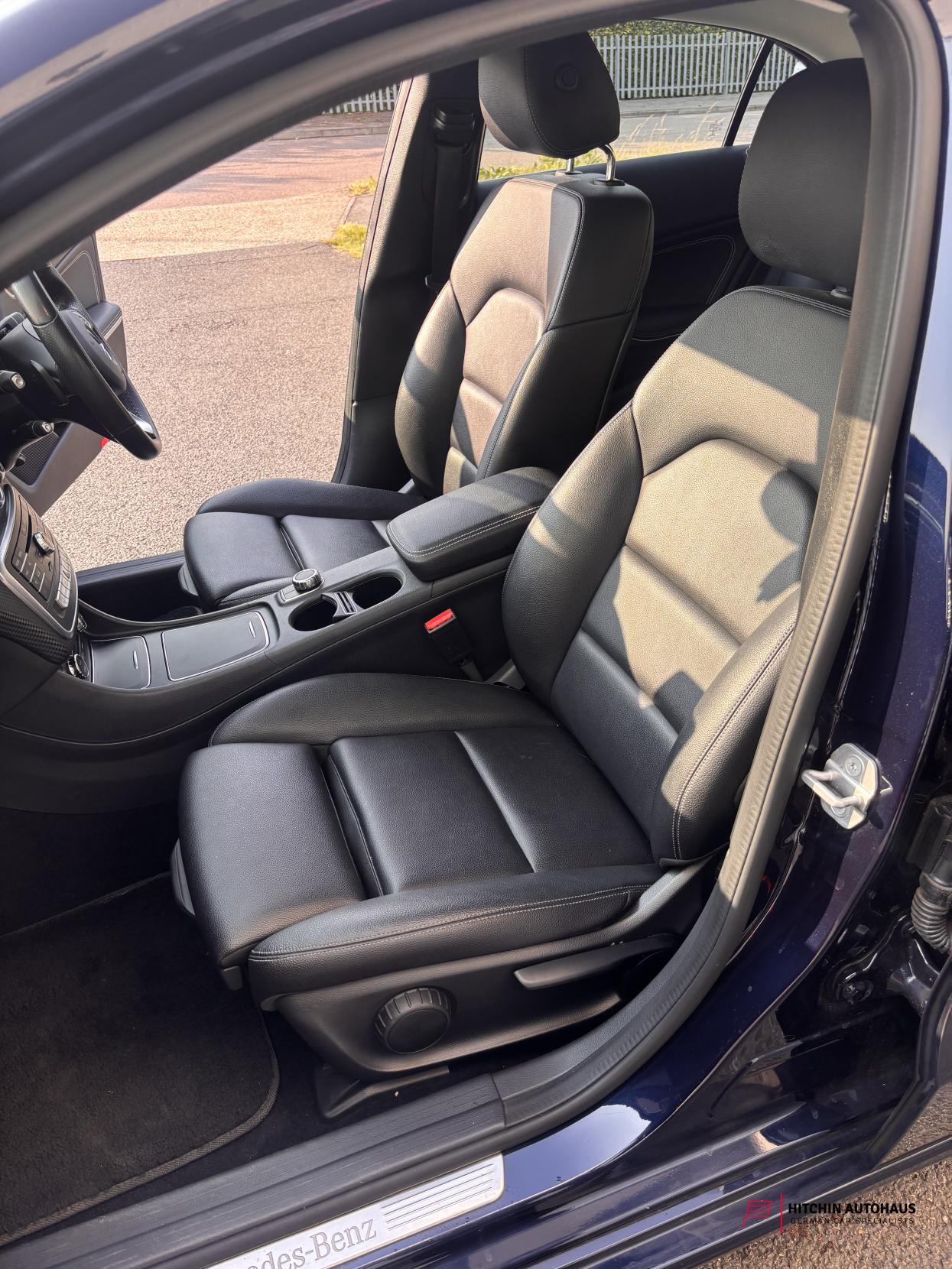 Mercedes-Benz A Class 1.5 A180d Sport (Premium) Hatchback 5dr Diesel 7G-DCT Euro 6 (s/s) (109 ps)