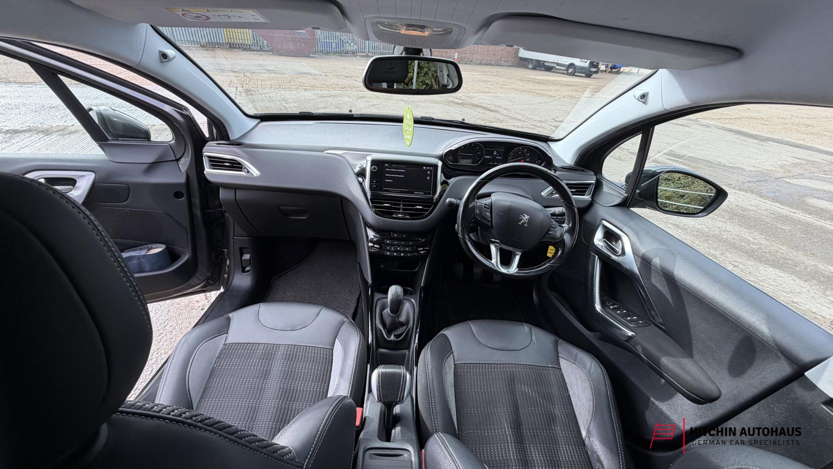 Peugeot 2008 1.2 PureTech Allure SUV 5dr Petrol Manual Euro 6 (82 ps)