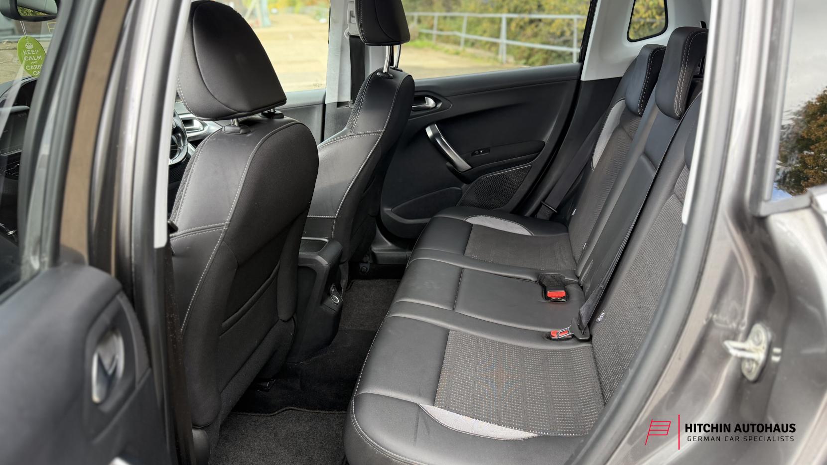 Peugeot 2008 1.2 PureTech Allure SUV 5dr Petrol Manual Euro 6 (82 ps)