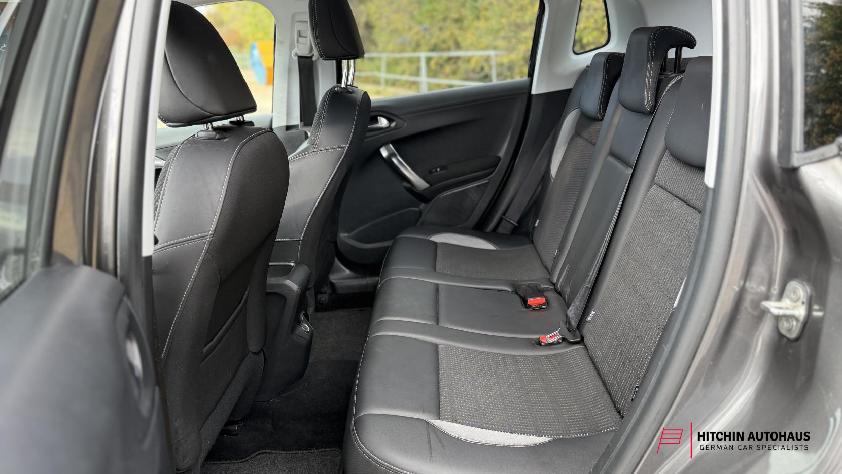 Peugeot 2008 1.2 PureTech Allure SUV 5dr Petrol Manual Euro 6 (82 ps)