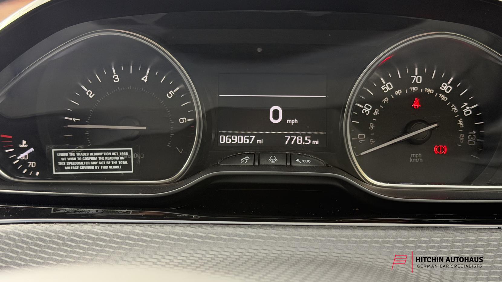 Peugeot 2008 1.2 PureTech Allure SUV 5dr Petrol Manual Euro 6 (82 ps)