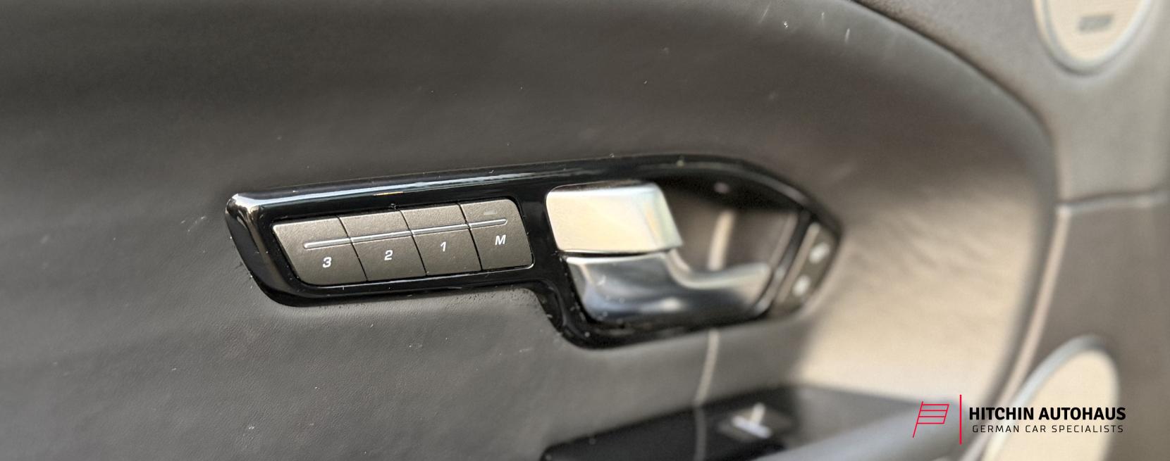 Land Rover Range Rover Evoque 2.0 TD4 HSE Dynamic SUV 5dr Diesel Auto 4WD Euro 6 (s/s) (180 ps)