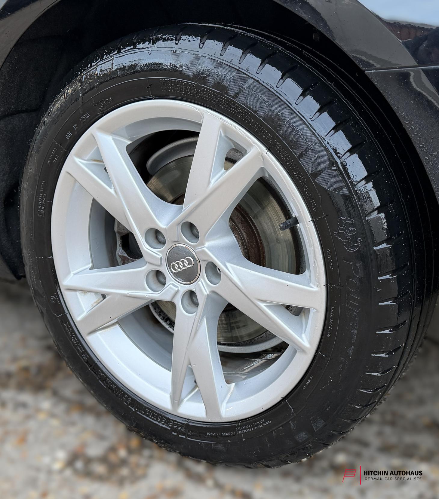 Audi A4 1.4 TFSI Sport Saloon 4dr Petrol Manual Euro 6 (s/s) (150 ps)