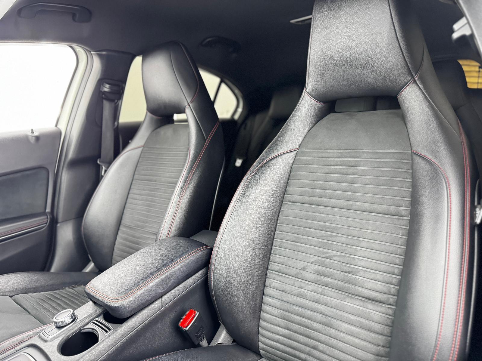 Mercedes-Benz A Class 2.1 A220d AMG Line (Premium) Hatchback 5dr Diesel 7G-DCT 4MATIC Euro 6 (s/s) (177 ps)