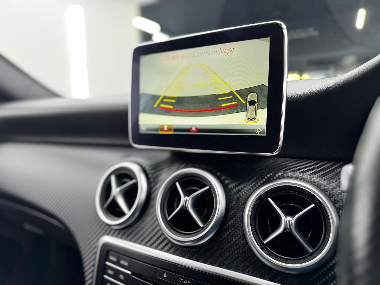 Mercedes-Benz A Class 2.1 A220d AMG Line (Premium) Hatchback 5dr Diesel 7G-DCT 4MATIC Euro 6 (s/s) (177 ps)