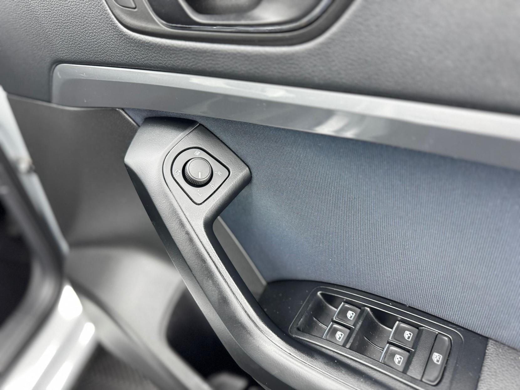 SEAT Ateca 1.6 TDI Ecomotive SE Technology SUV 5dr Diesel Manual Euro 6 (s/s) (115 ps)