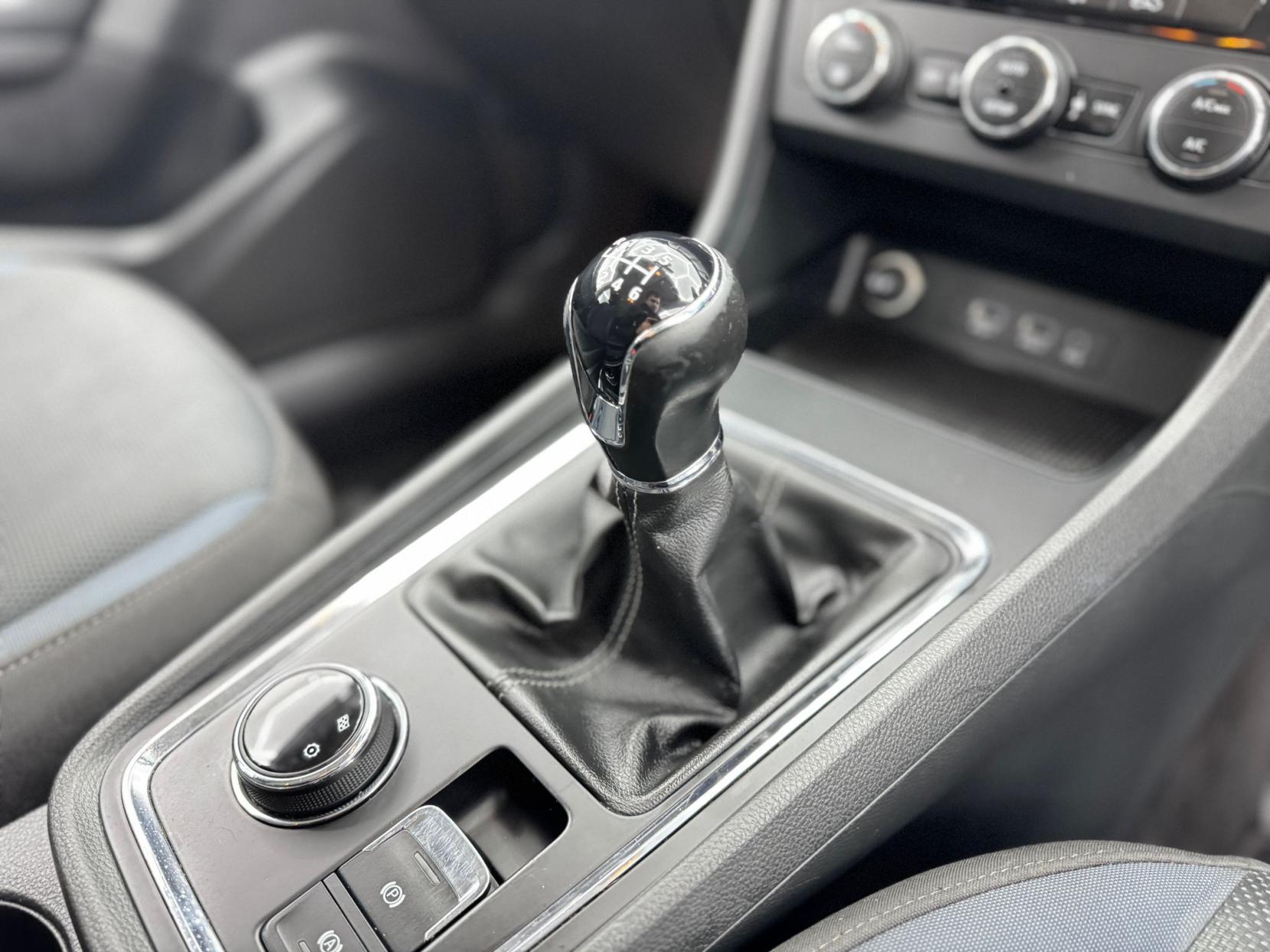 SEAT Ateca 1.6 TDI Ecomotive SE Technology SUV 5dr Diesel Manual Euro 6 (s/s) (115 ps)