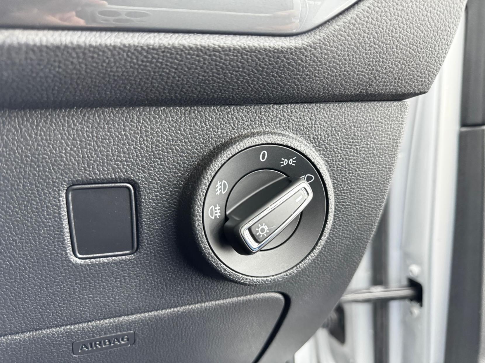 SEAT Ateca 1.6 TDI Ecomotive SE Technology SUV 5dr Diesel Manual Euro 6 (s/s) (115 ps)