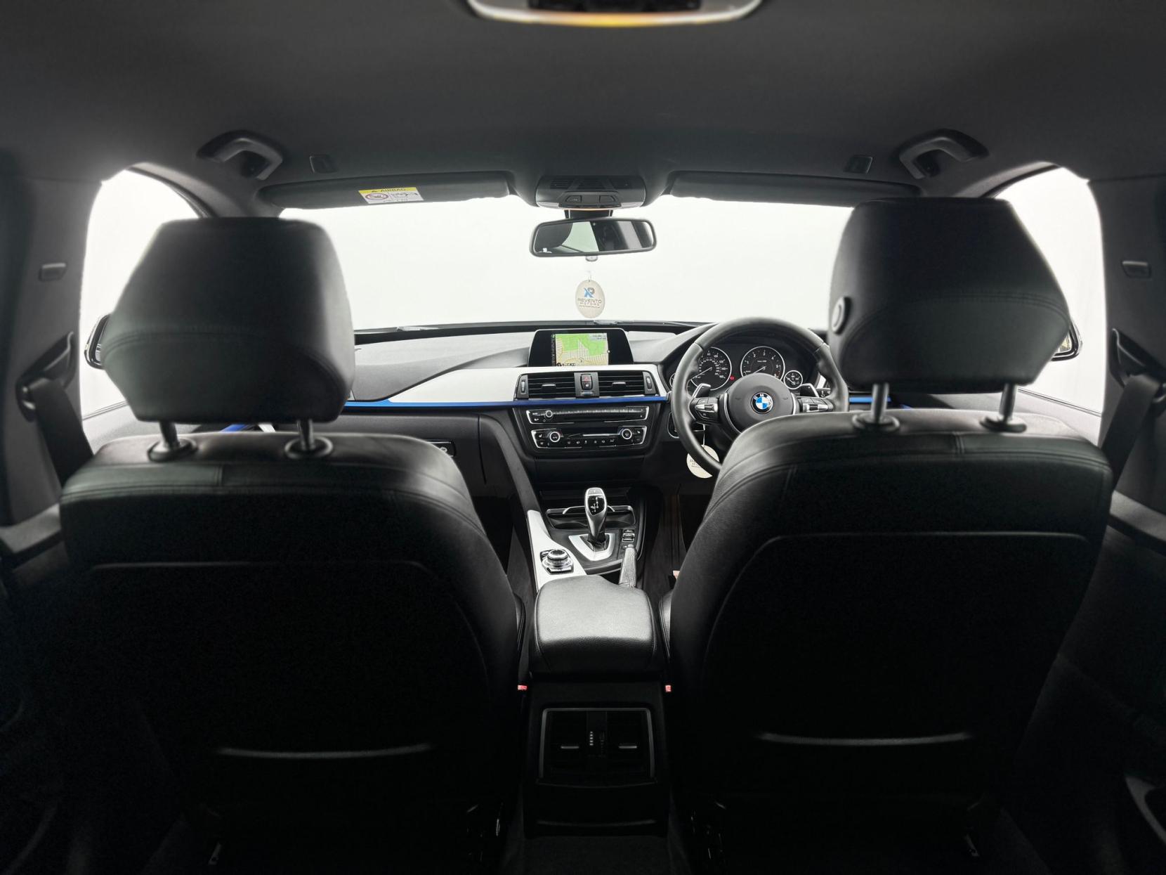 BMW 3 Series Gran Turismo 3.0 330d M Sport GT 5dr Diesel Auto Euro 6 (s/s) (258 ps)