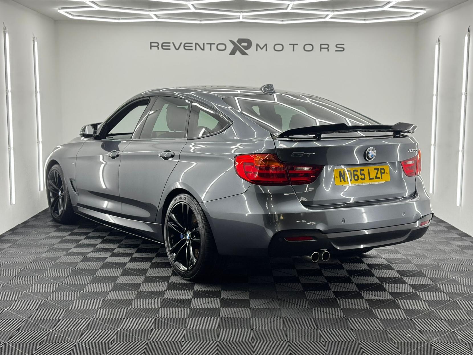 BMW 3 Series Gran Turismo 3.0 330d M Sport GT 5dr Diesel Auto Euro 6 (s/s) (258 ps)