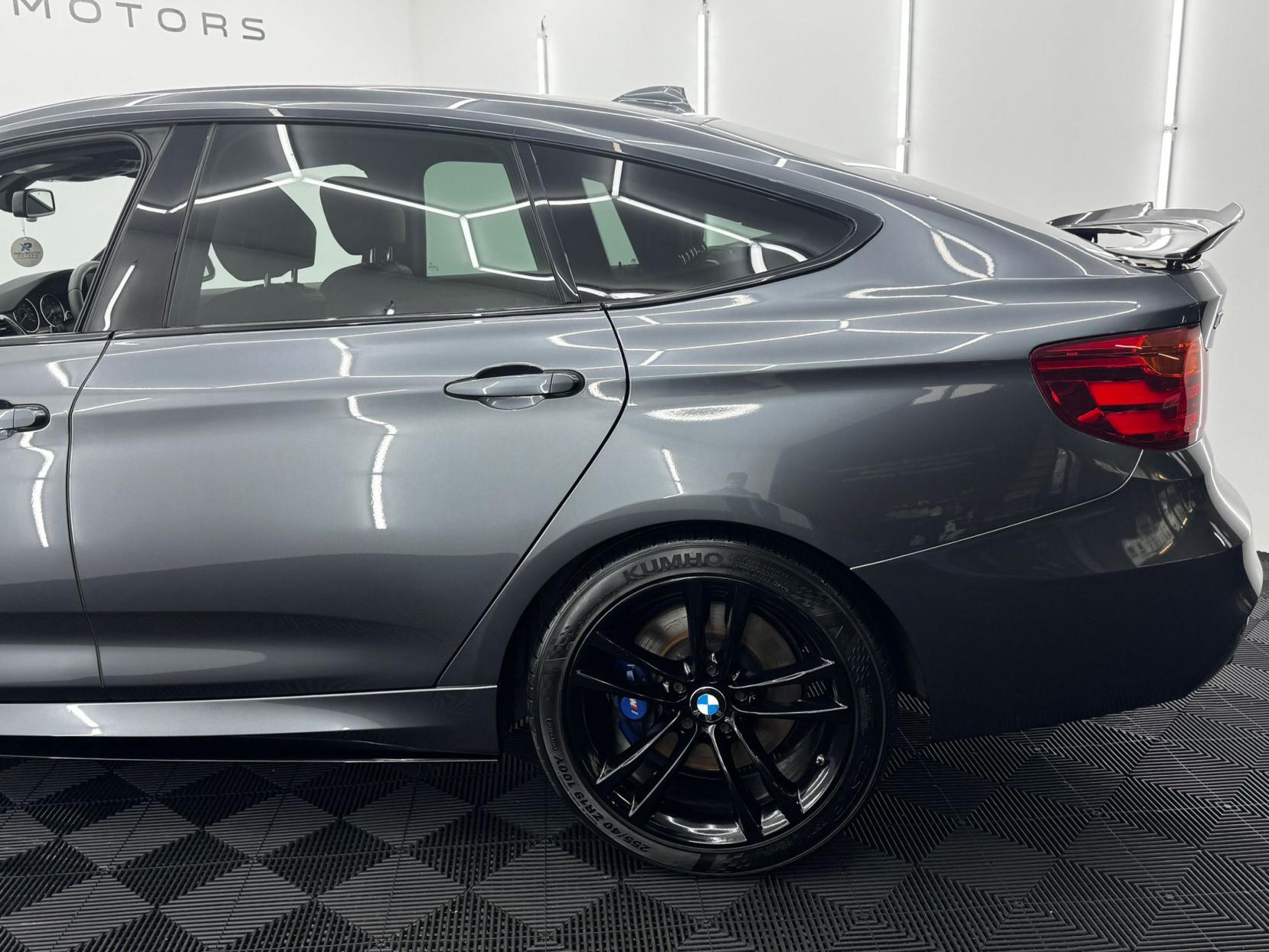 BMW 3 Series Gran Turismo 3.0 330d M Sport GT 5dr Diesel Auto Euro 6 (s/s) (258 ps)