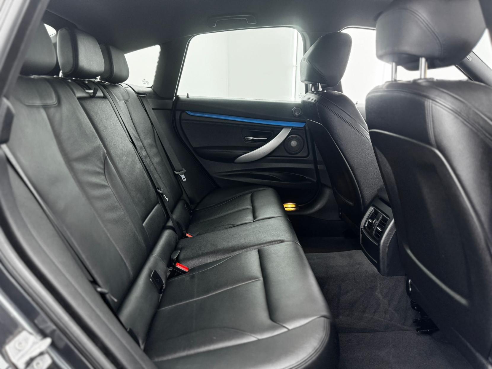 BMW 3 Series Gran Turismo 3.0 330d M Sport GT 5dr Diesel Auto Euro 6 (s/s) (258 ps)