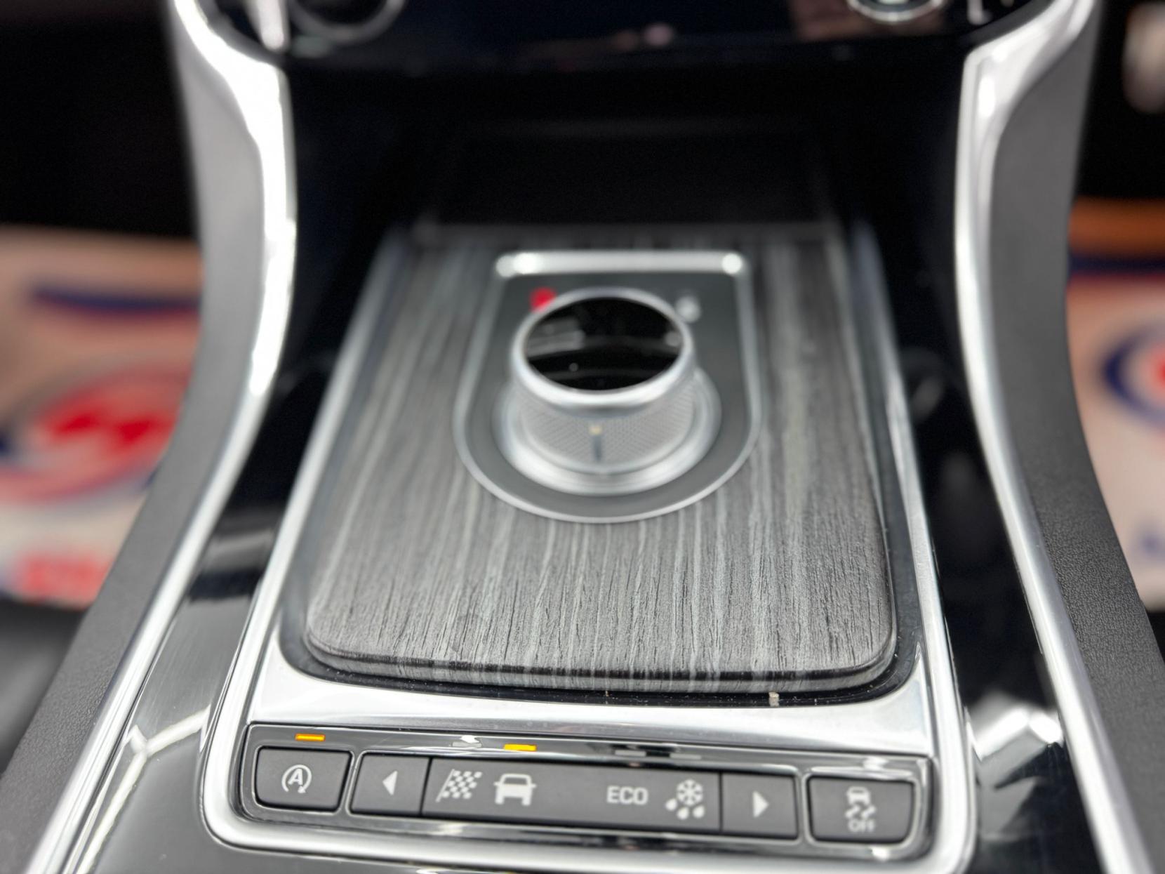 Jaguar XF 3.0d V6 S Saloon 4dr Diesel Auto Euro 6 (s/s) (300 ps)