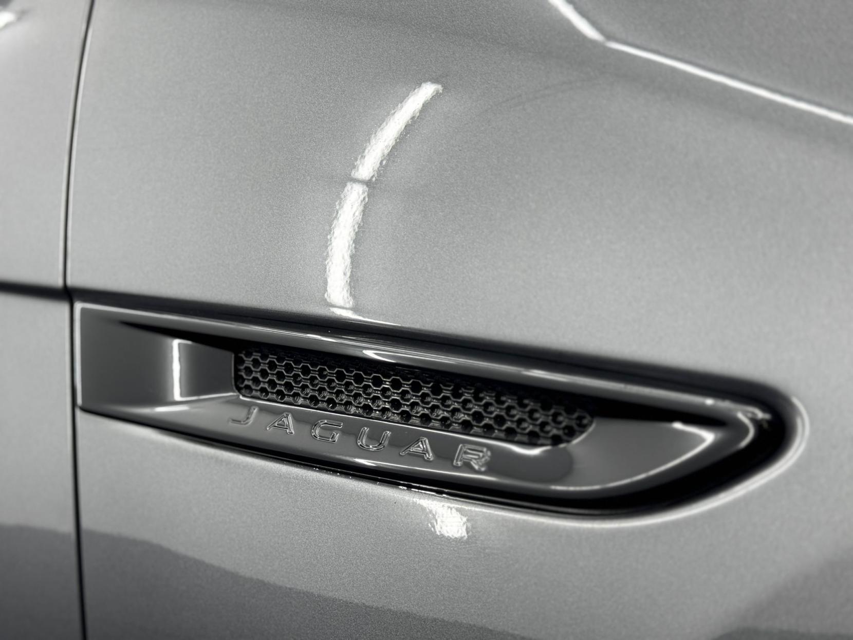 Jaguar XF 3.0d V6 S Saloon 4dr Diesel Auto Euro 6 (s/s) (300 ps)