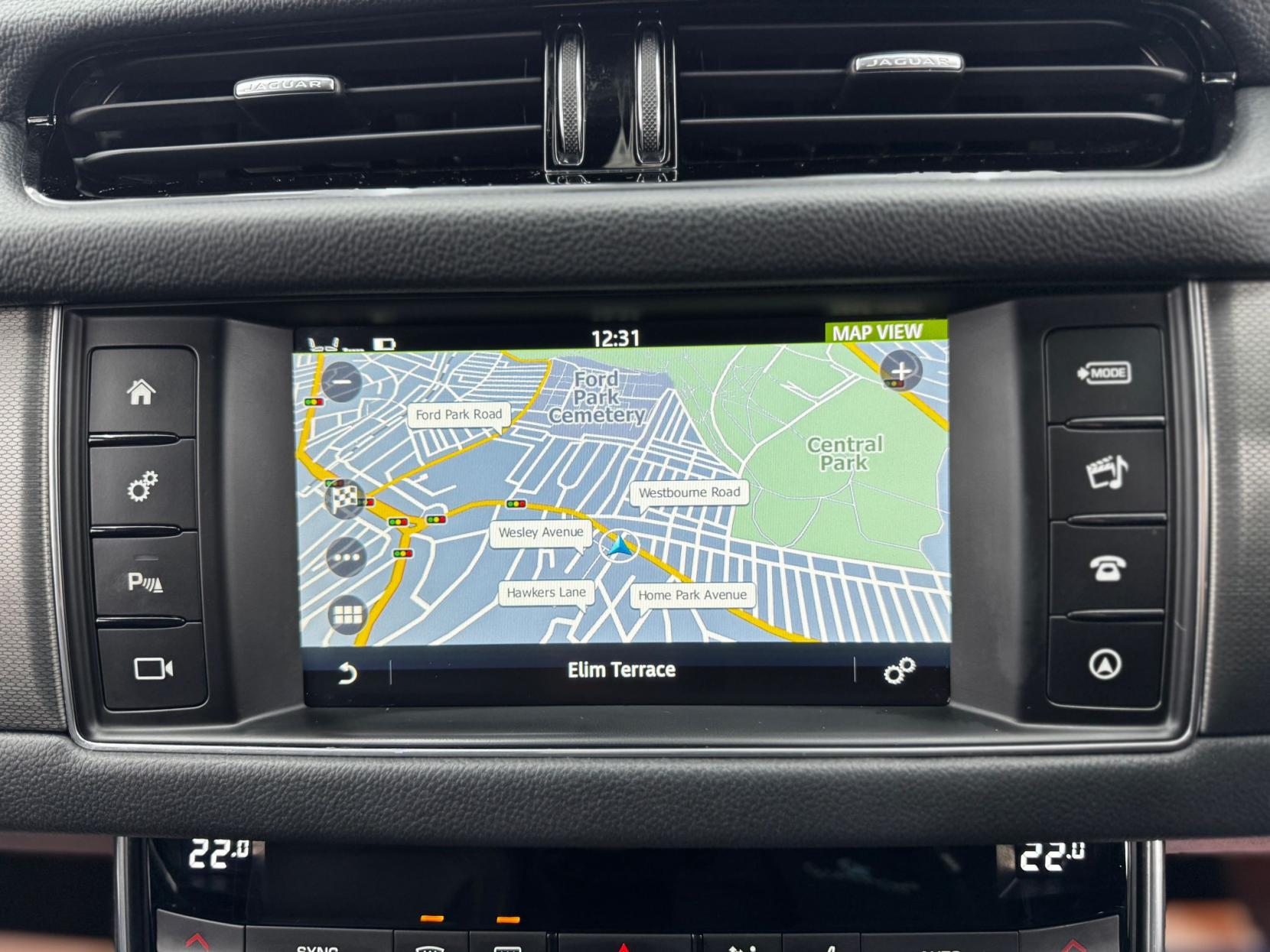 Jaguar XF 3.0d V6 S Saloon 4dr Diesel Auto Euro 6 (s/s) (300 ps)