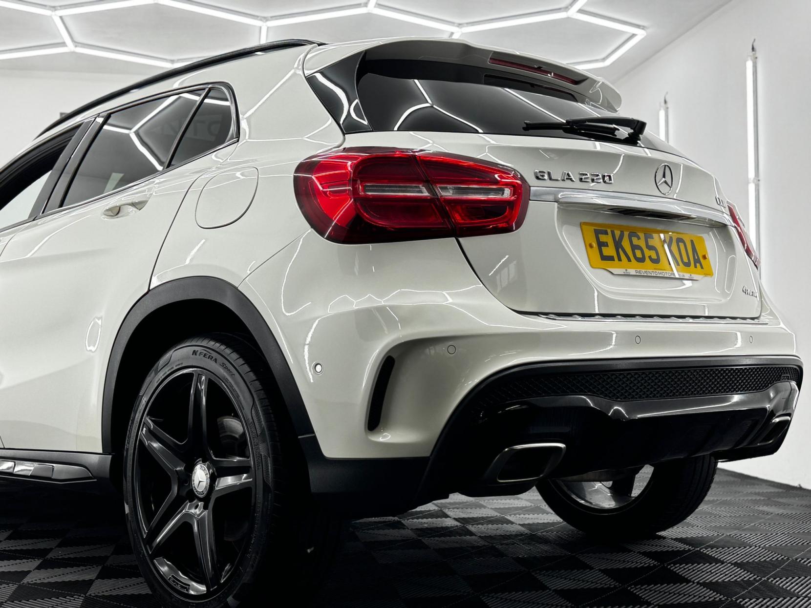 Mercedes-Benz GLA 2.1 GLA220d AMG Line (Premium Plus) SUV 5dr Diesel 7G-DCT 4MATIC Euro 6 (s/s) (170 ps)