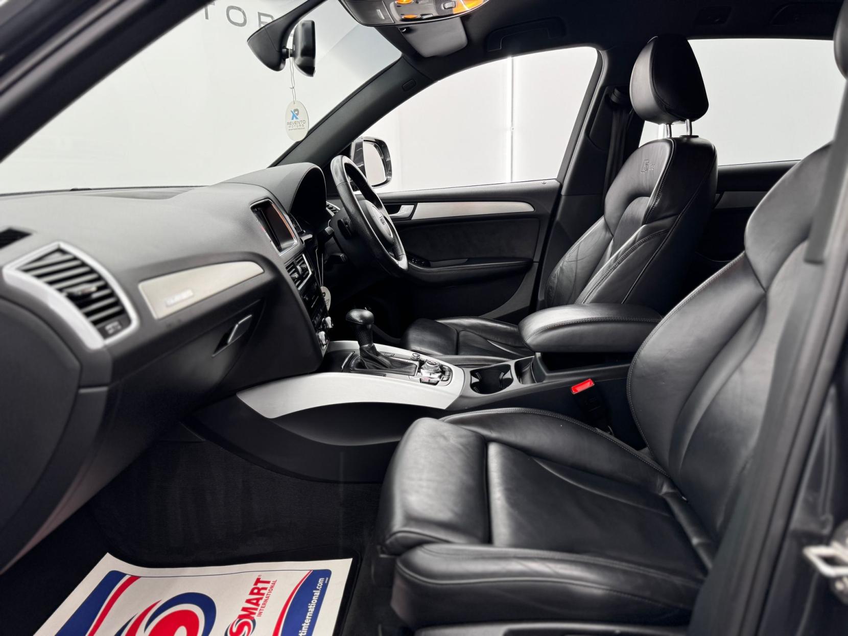 Audi Q5 2.0 TDI S line Plus SUV 5dr Diesel S Tronic quattro Euro 6 (s/s) (190 ps)