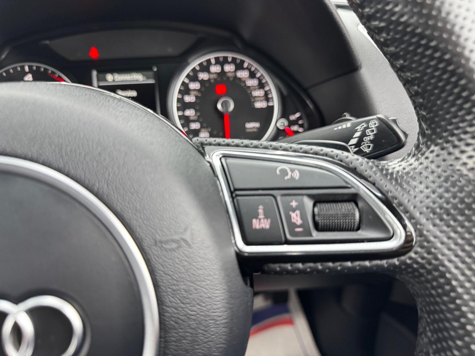 Audi Q5 2.0 TDI S line Plus SUV 5dr Diesel S Tronic quattro Euro 6 (s/s) (190 ps)