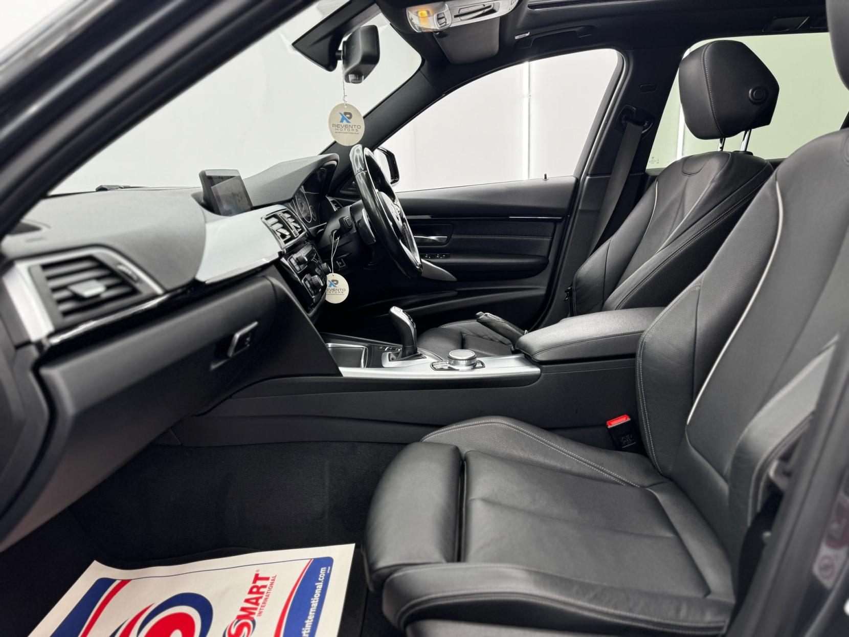 BMW 3 Series 2.0 320d M Sport Touring 5dr Diesel Auto xDrive Euro 6 (s/s) (190 ps)