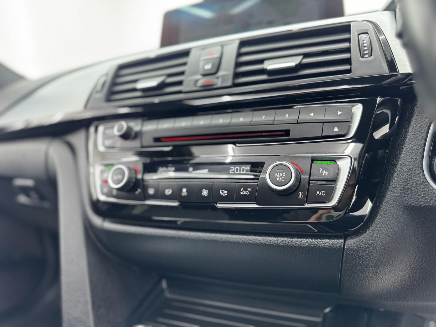 BMW 3 Series 2.0 320d M Sport Touring 5dr Diesel Auto xDrive Euro 6 (s/s) (190 ps)