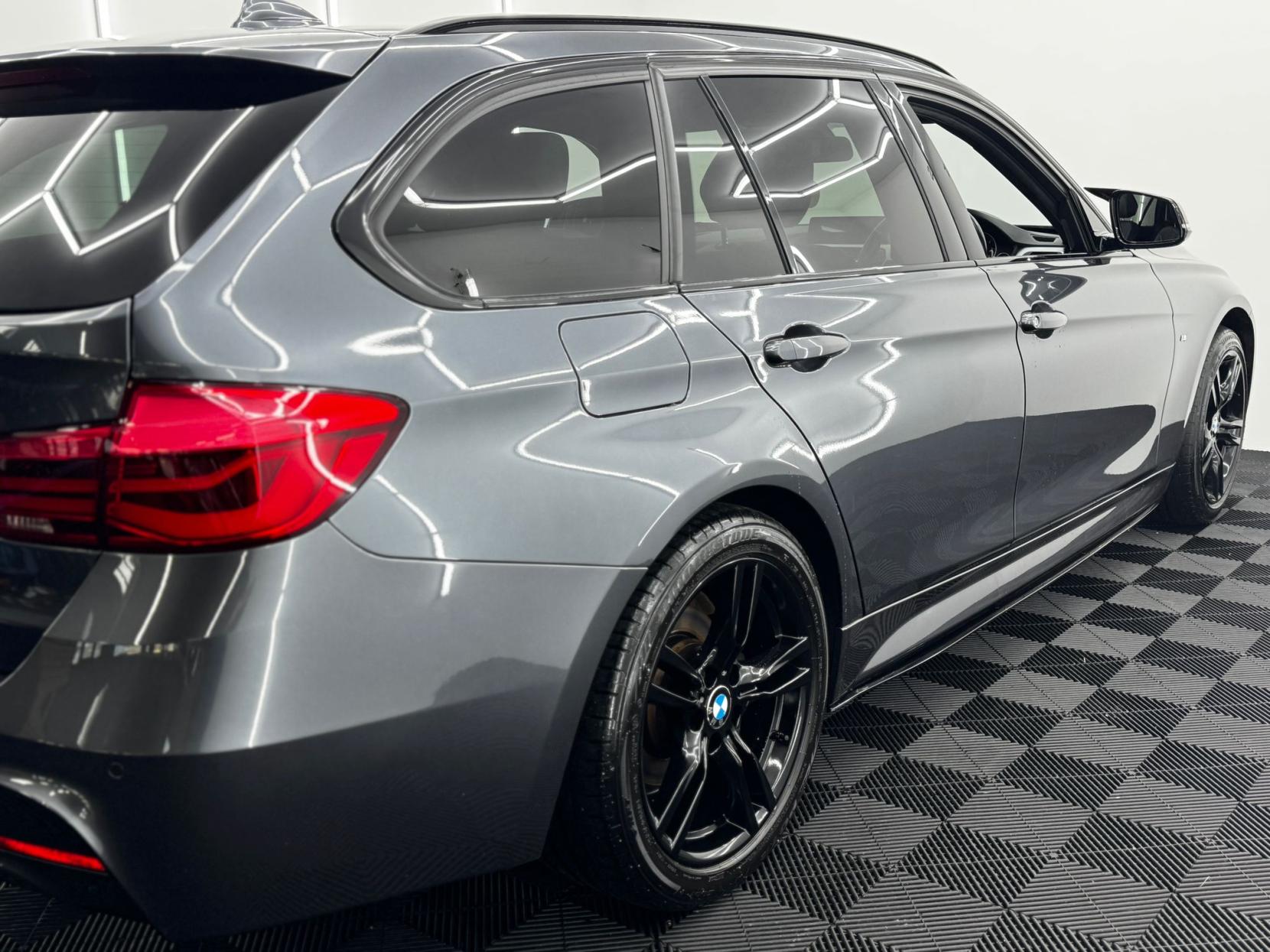 BMW 3 Series 2.0 320d M Sport Touring 5dr Diesel Auto xDrive Euro 6 (s/s) (190 ps)