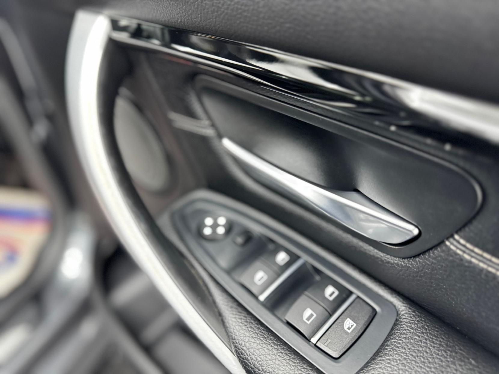 BMW 3 Series 2.0 320d M Sport Touring 5dr Diesel Auto xDrive Euro 6 (s/s) (190 ps)