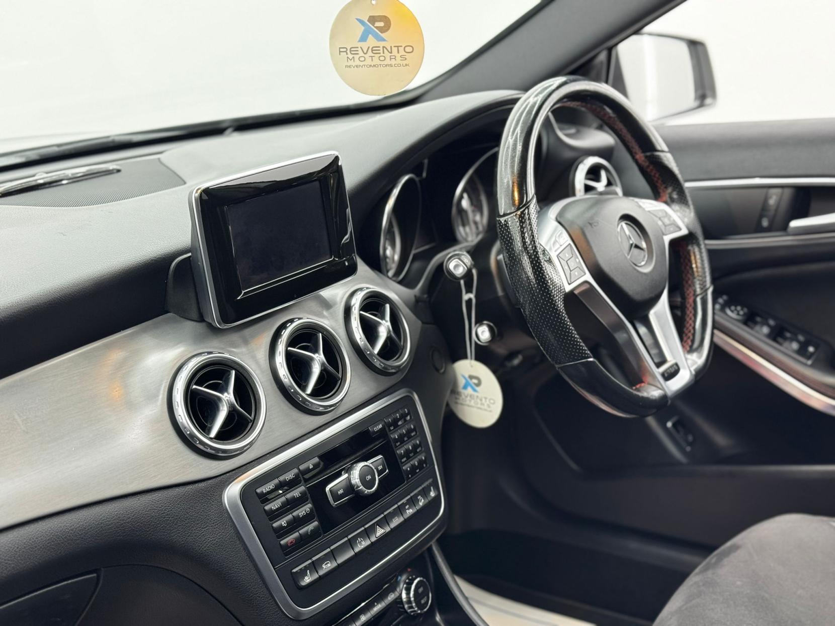 Mercedes-Benz GLA 2.1 GLA220 CDI AMG Line SUV 5dr Diesel 7G-DCT 4MATIC Euro 6 (s/s) (170 ps)