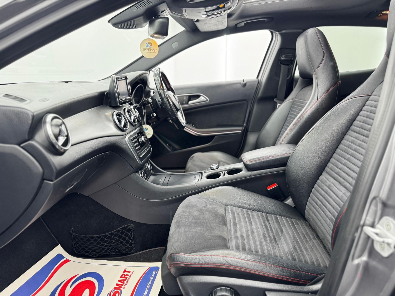 Mercedes-Benz GLA 2.1 GLA220 CDI AMG Line SUV 5dr Diesel 7G-DCT 4MATIC Euro 6 (s/s) (170 ps)