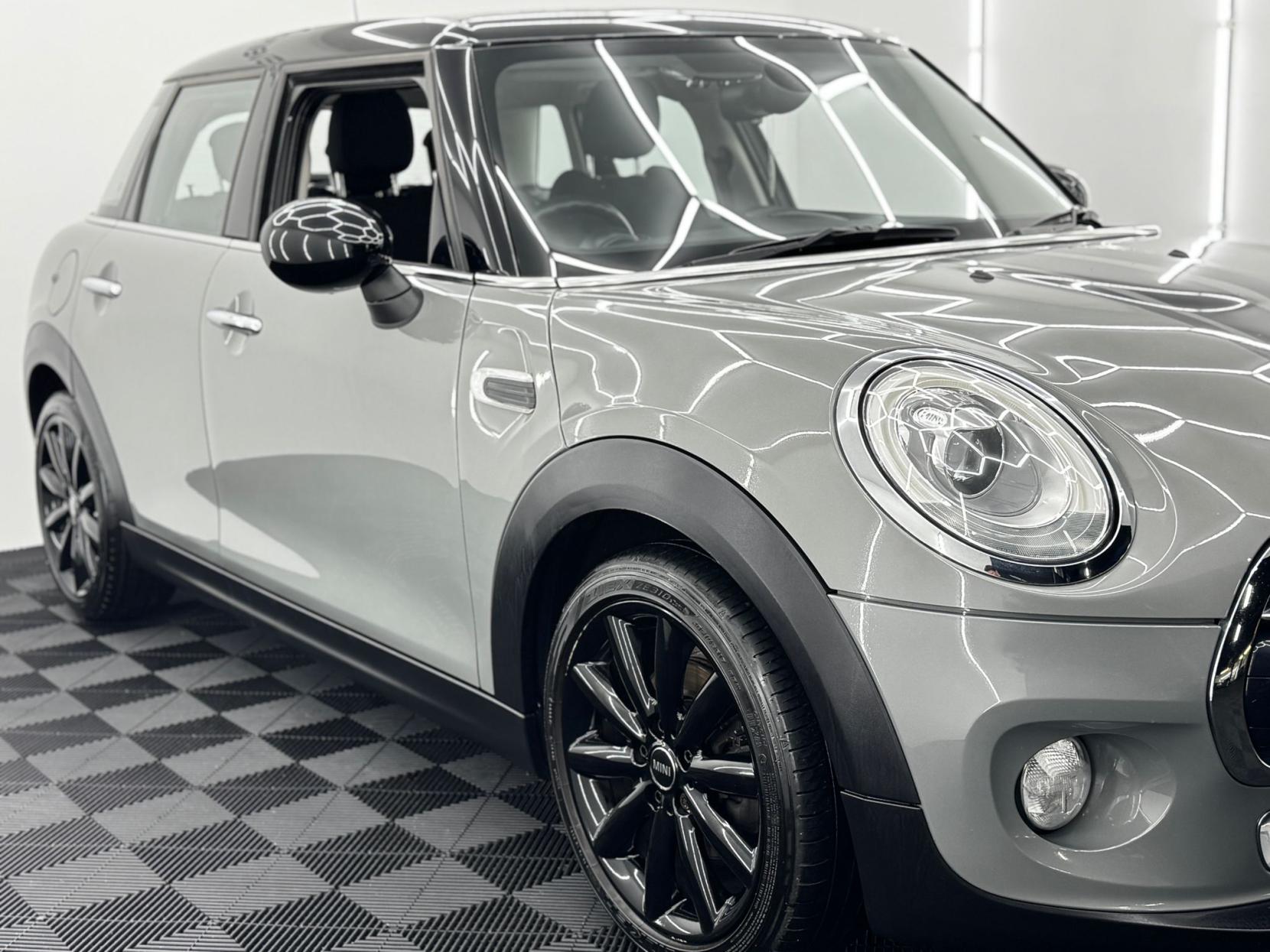 MINI Hatch 1.5 Cooper Hatchback 5dr Petrol Manual Euro 6 (s/s) (136 ps)