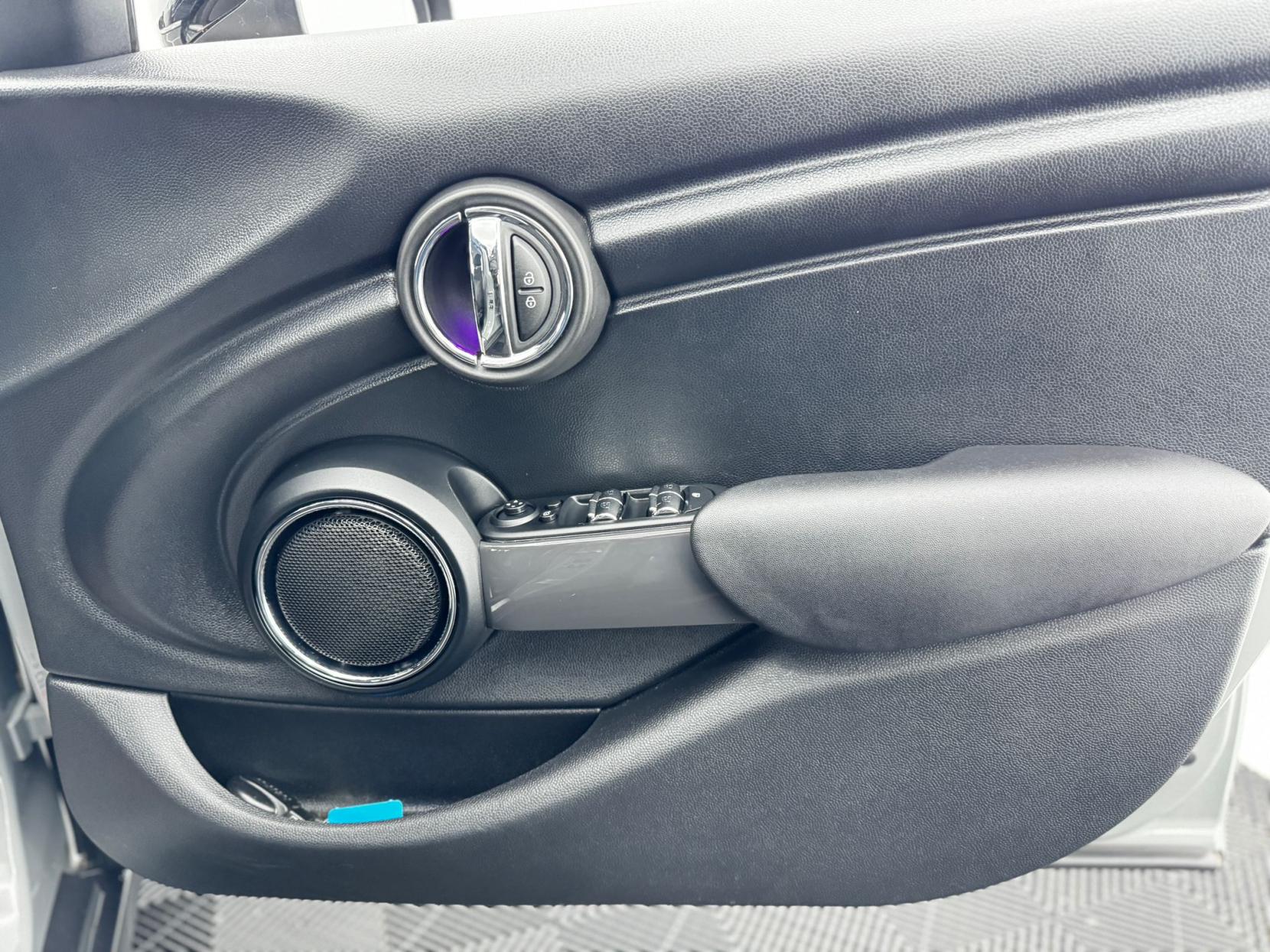 MINI Hatch 1.5 Cooper Hatchback 5dr Petrol Manual Euro 6 (s/s) (136 ps)