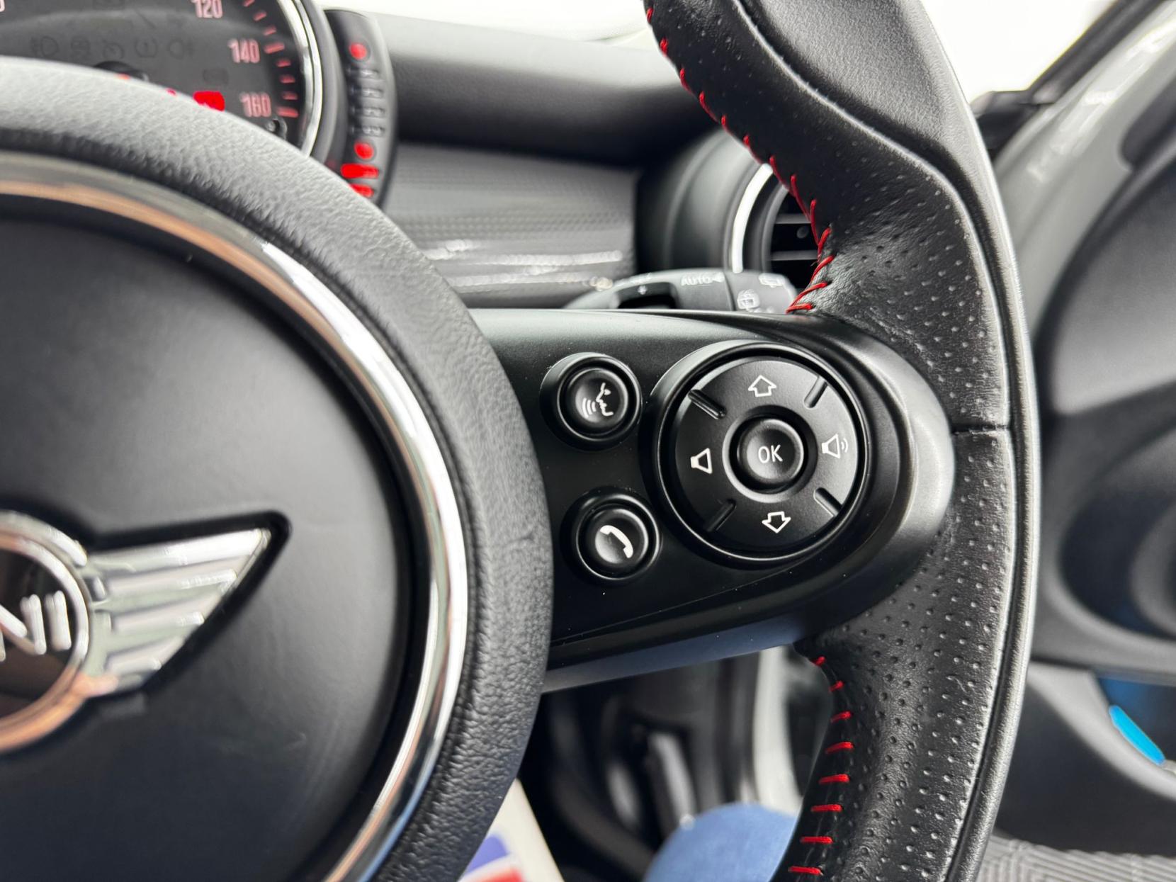 MINI Hatch 1.5 Cooper Hatchback 5dr Petrol Manual Euro 6 (s/s) (136 ps)