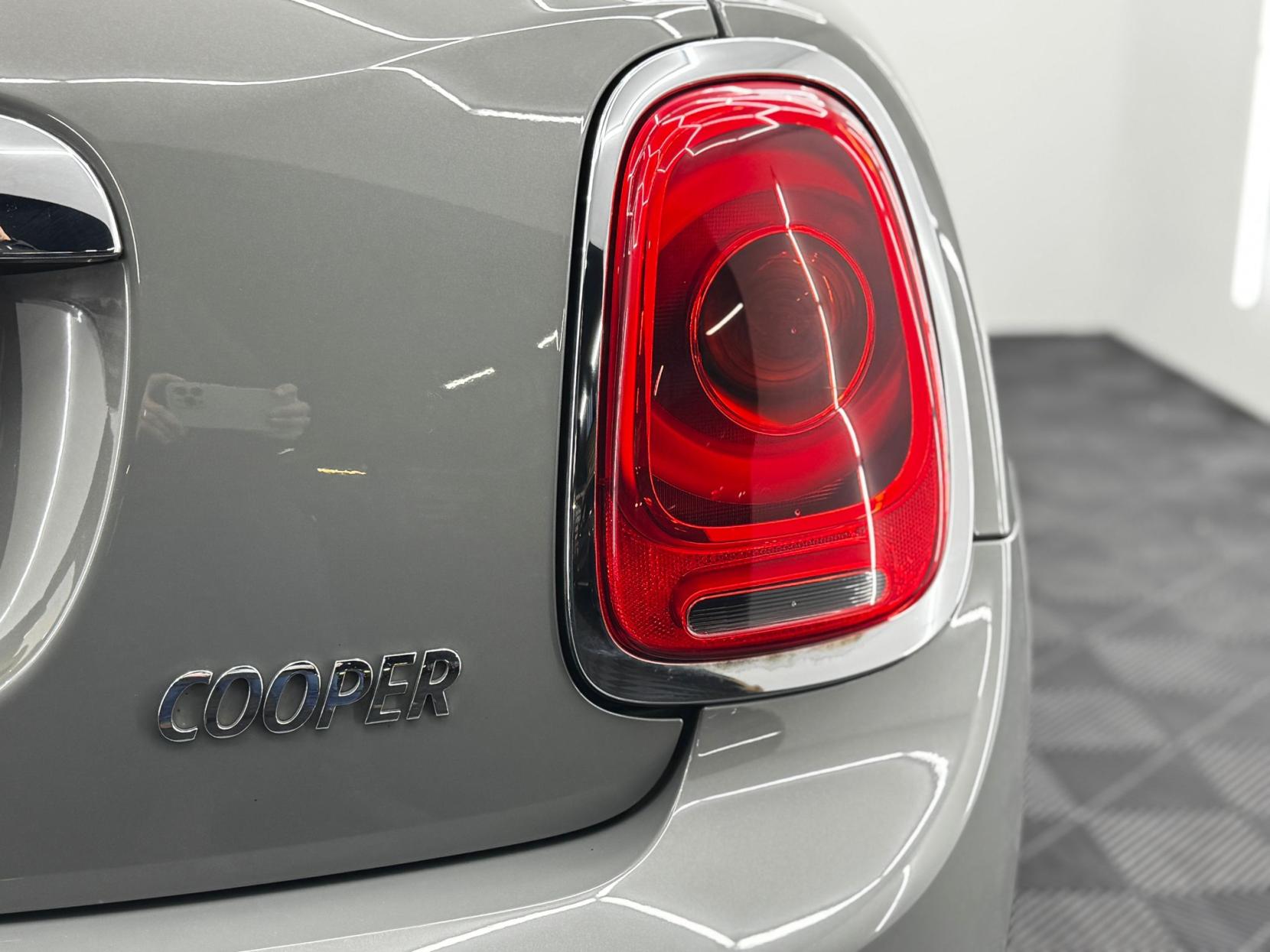 MINI Hatch 1.5 Cooper Hatchback 5dr Petrol Manual Euro 6 (s/s) (136 ps)