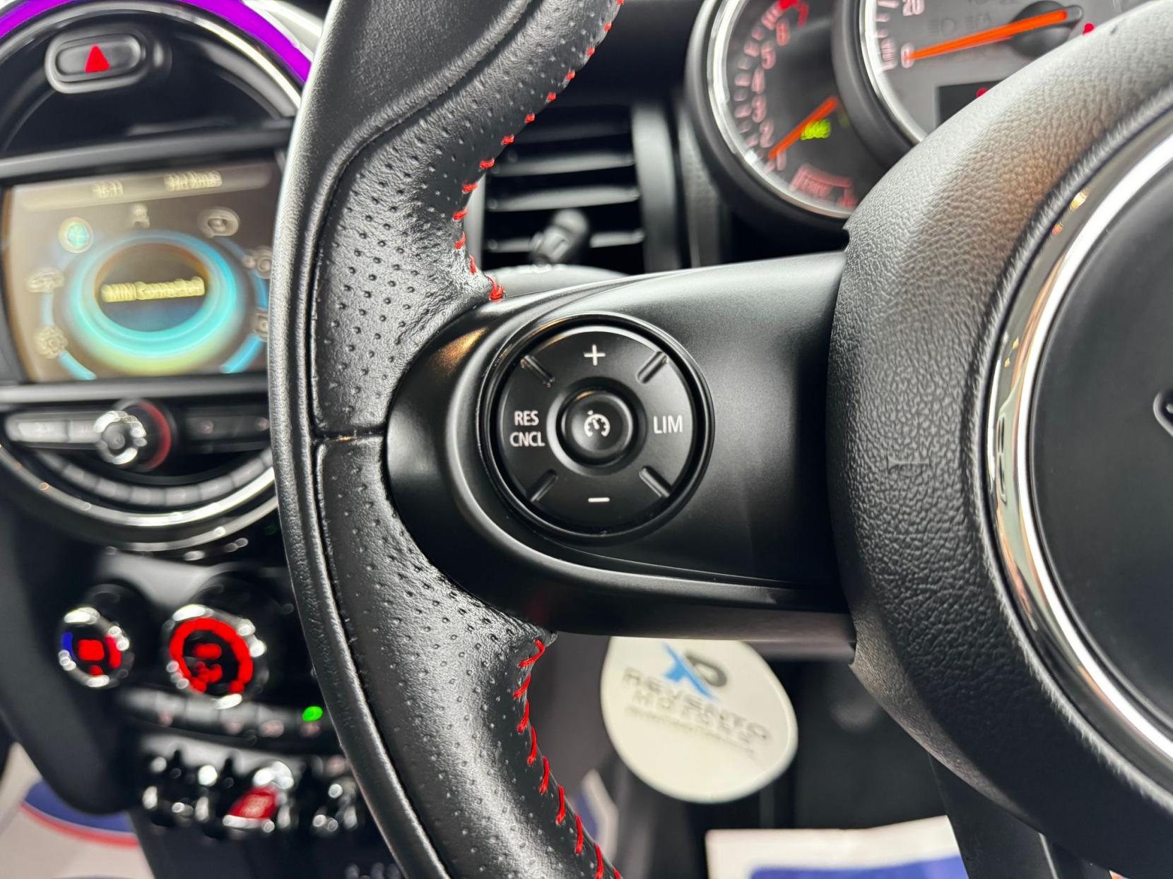 MINI Hatch 1.5 Cooper Hatchback 5dr Petrol Manual Euro 6 (s/s) (136 ps)