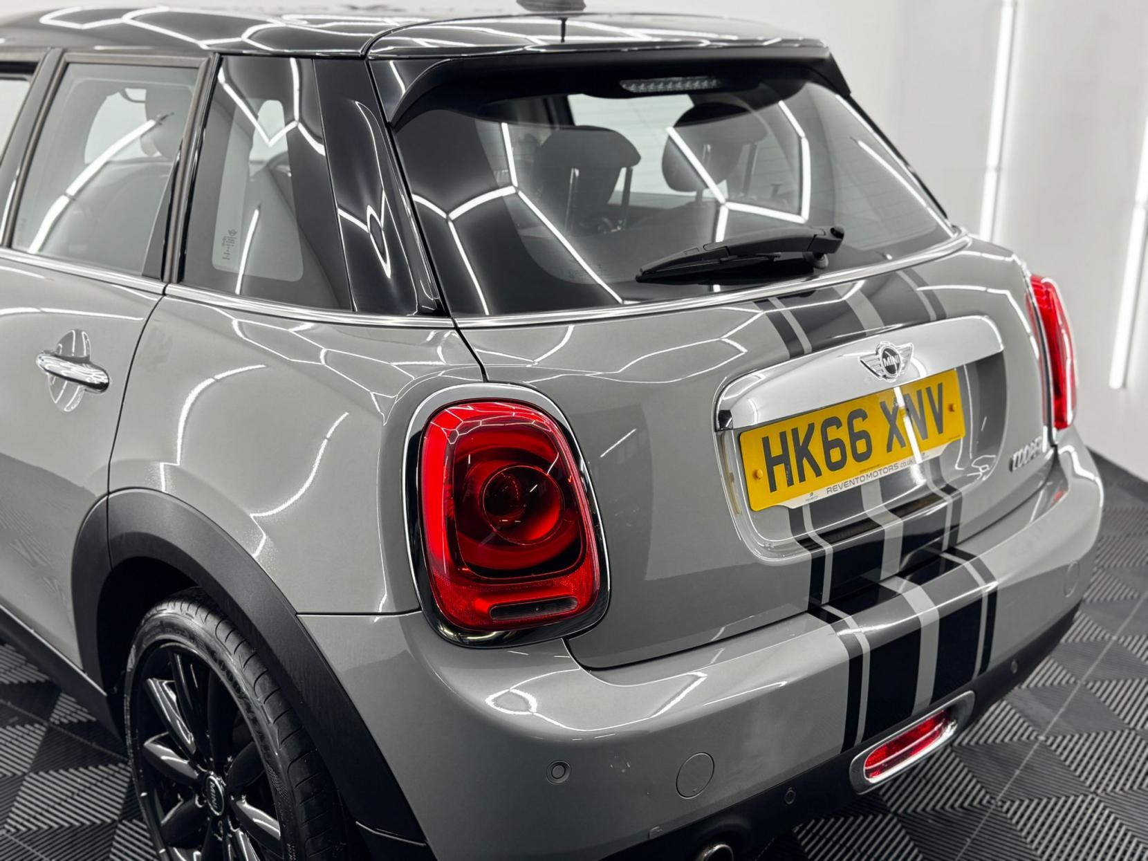 MINI Hatch 1.5 Cooper Hatchback 5dr Petrol Manual Euro 6 (s/s) (136 ps)