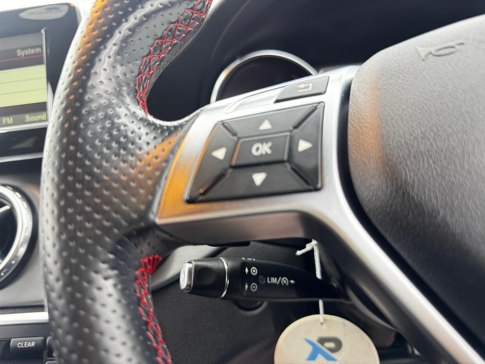 Mercedes-Benz GLA 2.1 GLA220d AMG Line (Premium) SUV 5dr Diesel 7G-DCT 4MATIC Euro 6 (s/s) (177 ps)