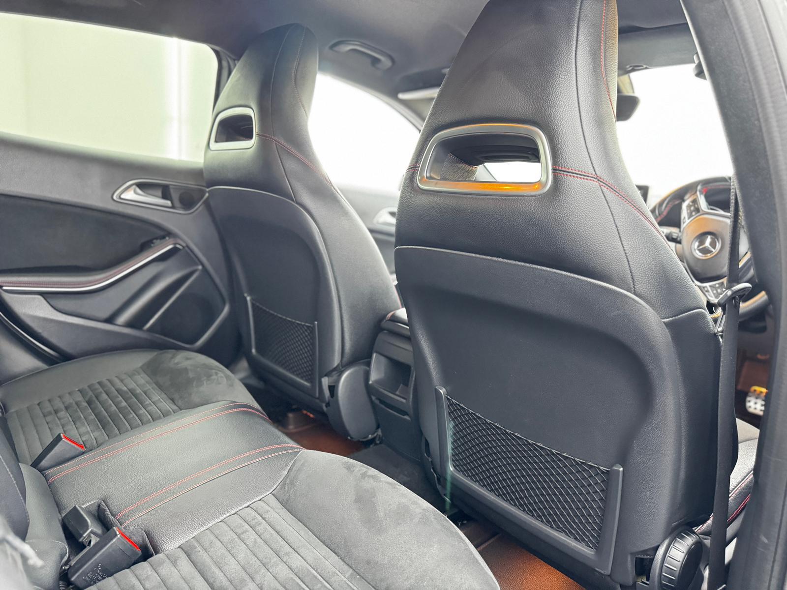 Mercedes-Benz GLA 2.1 GLA220d AMG Line (Premium) SUV 5dr Diesel 7G-DCT 4MATIC Euro 6 (s/s) (177 ps)