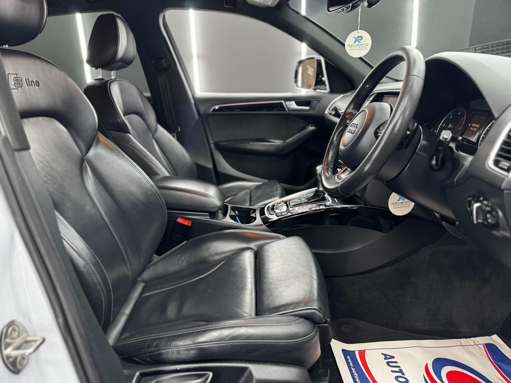 Audi Q5 2.0 TDI S line Plus SUV 5dr Diesel S Tronic quattro Euro 6 (s/s) (190 ps)