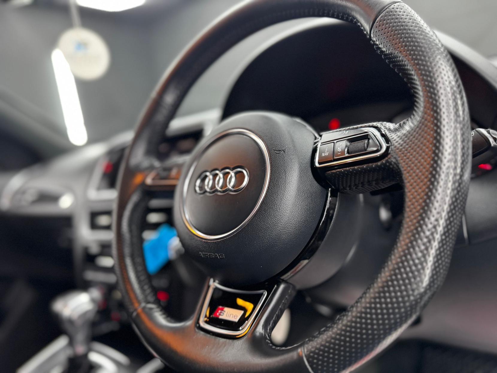 Audi Q5 2.0 TDI S line Plus SUV 5dr Diesel S Tronic quattro Euro 6 (s/s) (190 ps)