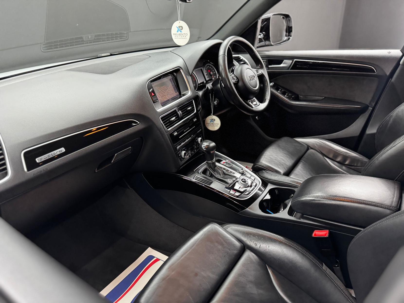 Audi Q5 2.0 TDI S line Plus SUV 5dr Diesel S Tronic quattro Euro 6 (s/s) (190 ps)